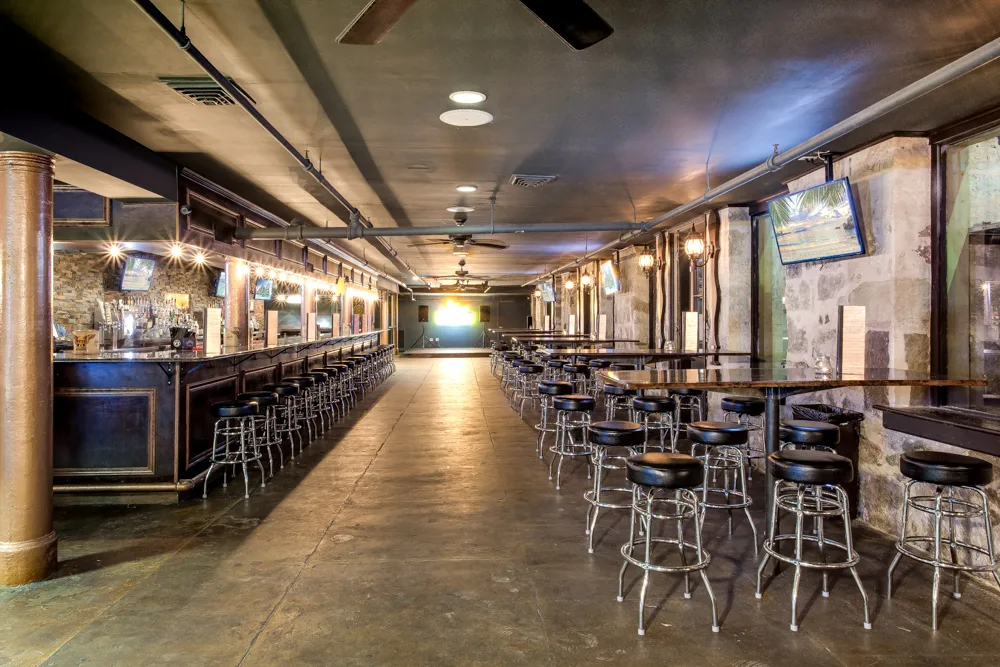On the Rocks Pub