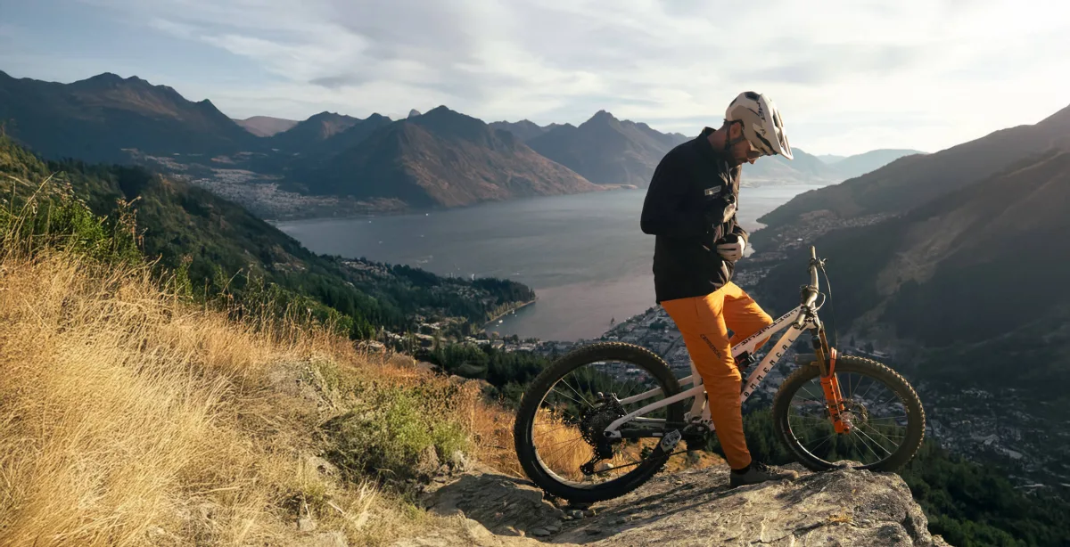 COMMENCAL - Sports & Leisure products | Andorra