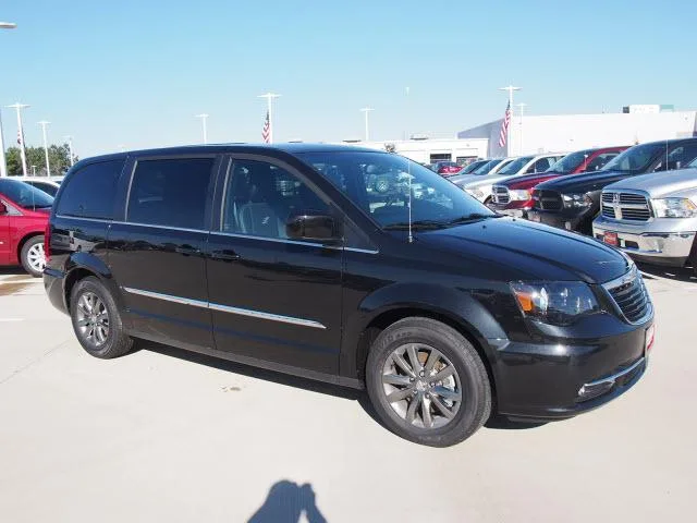 Ron Carter Chrysler Jeep Dodge of League City