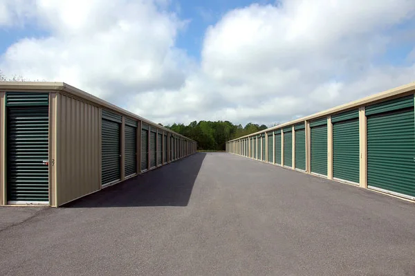 Riverside Self Storage Zone