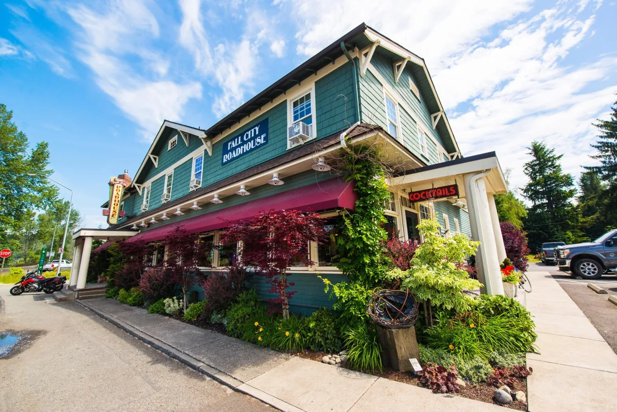 The Roadhouse Restaurant and Inn