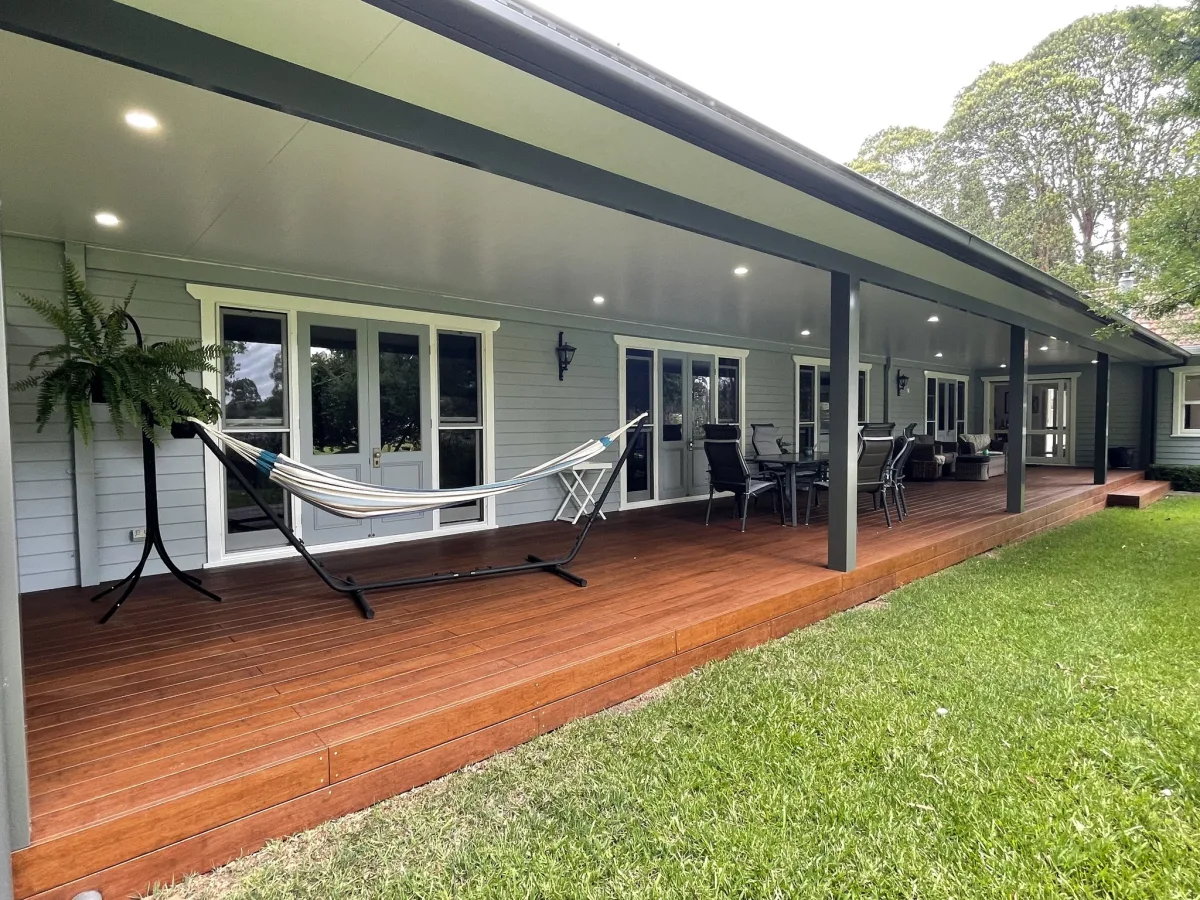 Pergola Land