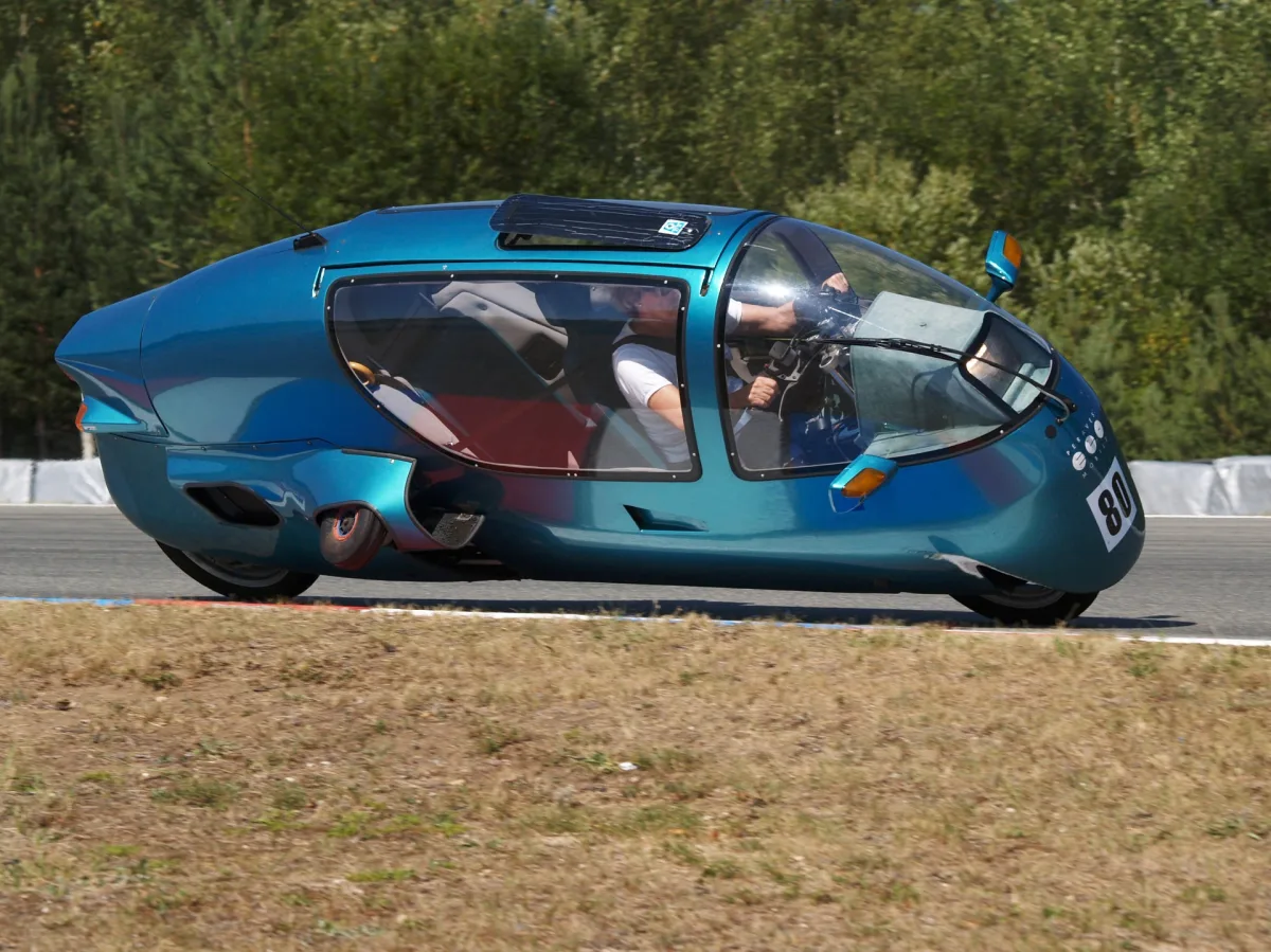 PERAVES CZ, a.s. - Automobiles & Transportation products | Czechia