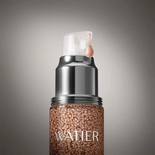 Lise Watier Cosmetics - Beauty & Cosmetics products | Canada