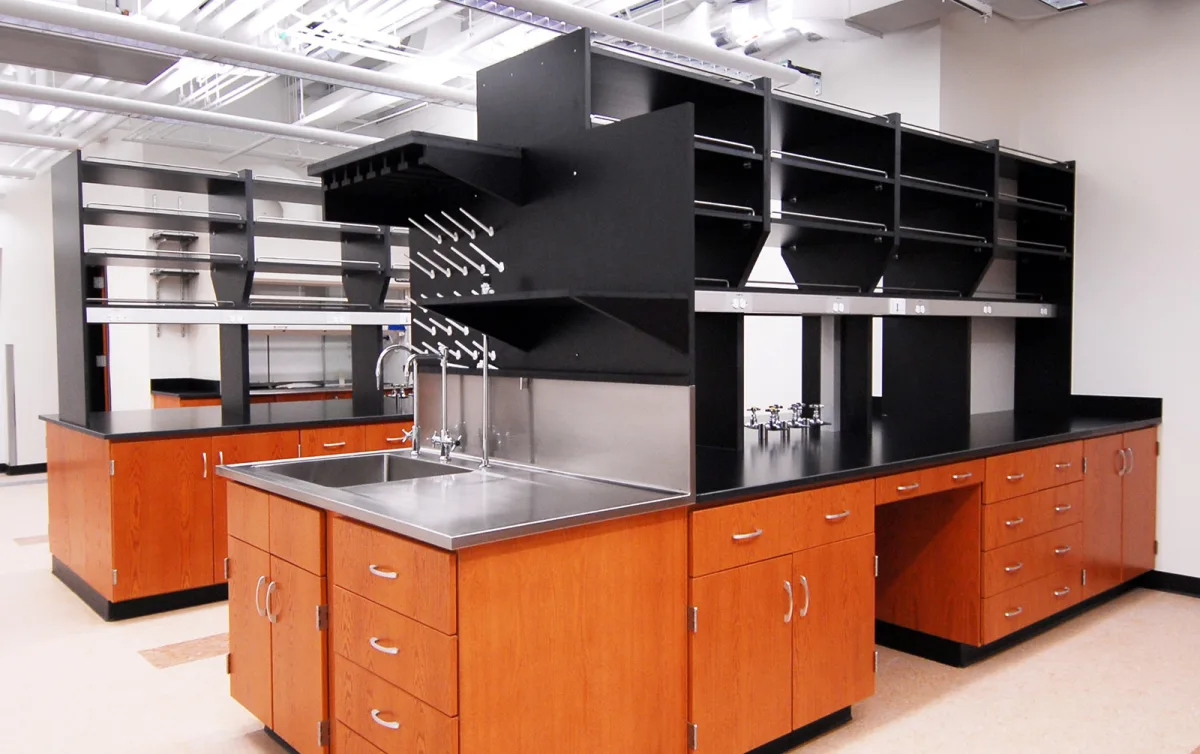 AGR Fabricators, Inc. - Health & Medical products | United States