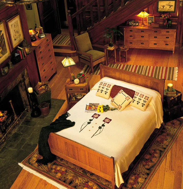 Ennis Fine Furniture - Household products | United States