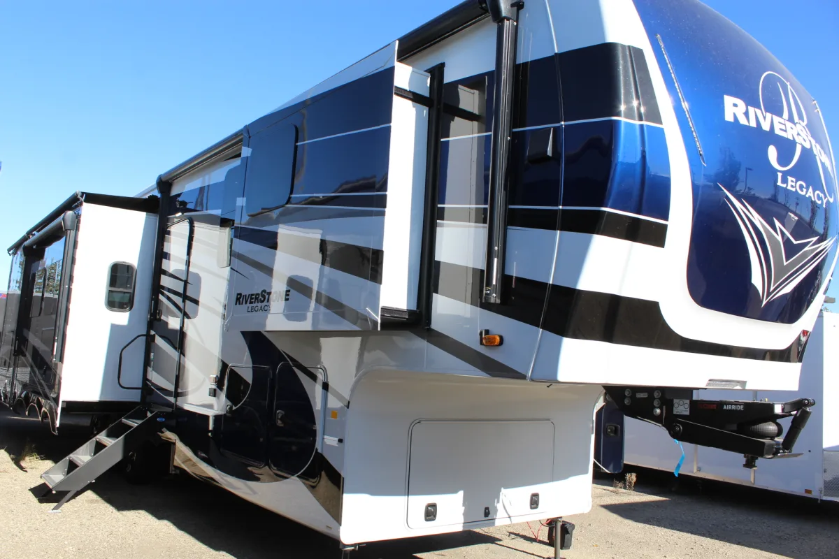 Grove RV & Leisure - Automobiles & Transportation products | Canada