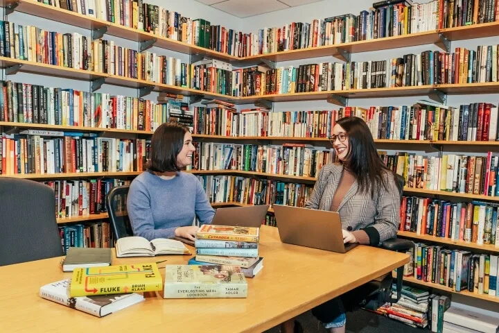Simon & Schuster - Publishing & Media products | United States