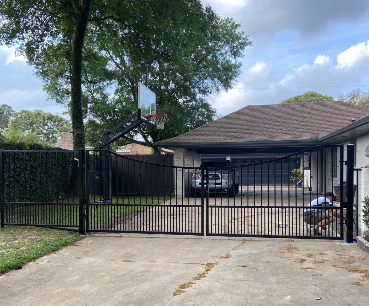 Advanced Fences - Construction products | United States