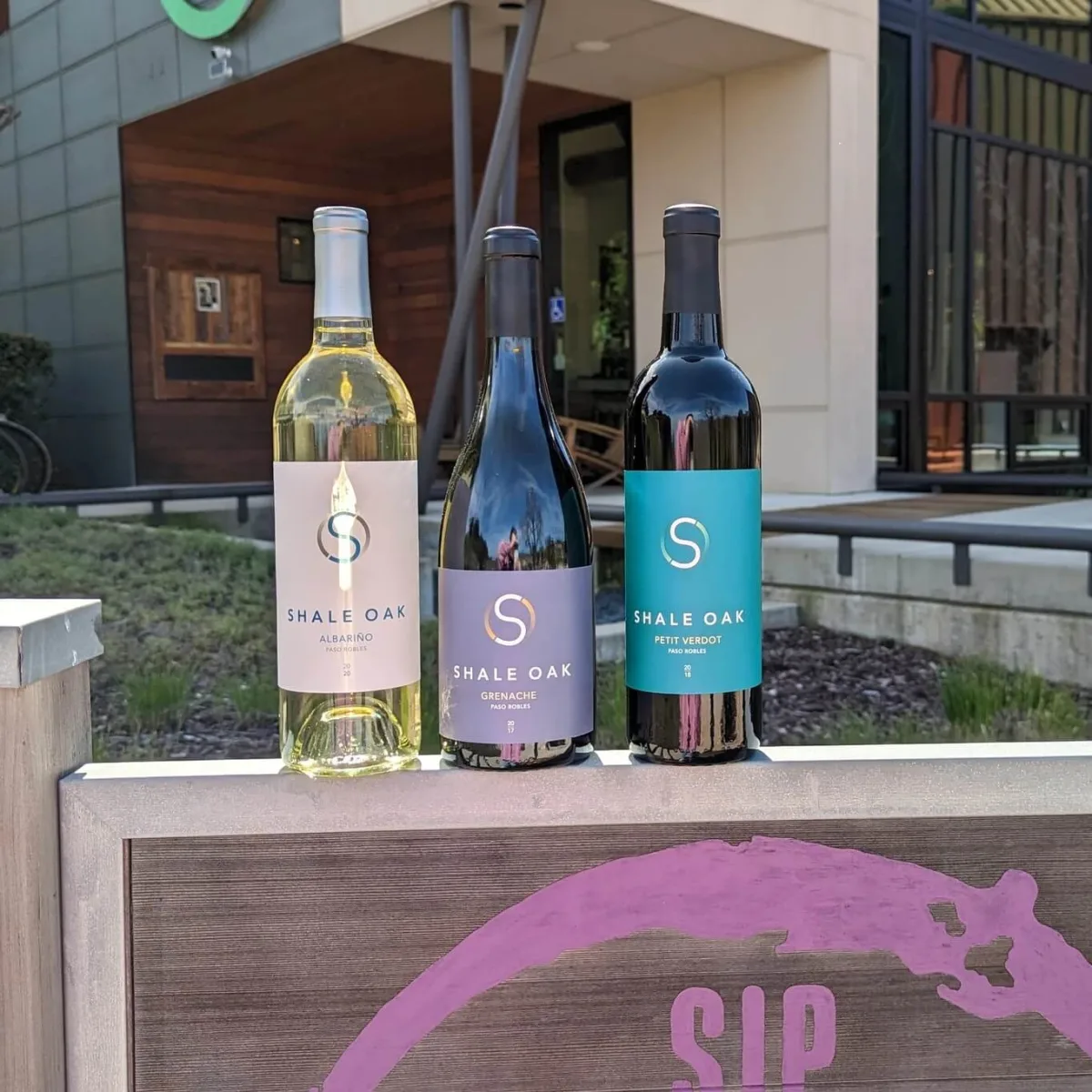 Shale Oak Winery - Foods & Beverages products | United States