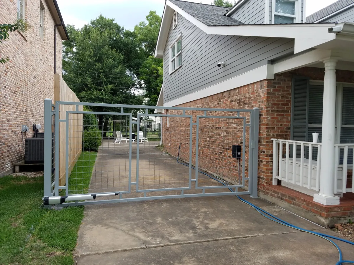 Advanced Fences - Construction products | United States