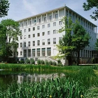 Allianz SE - Services & Organizations products | Germany