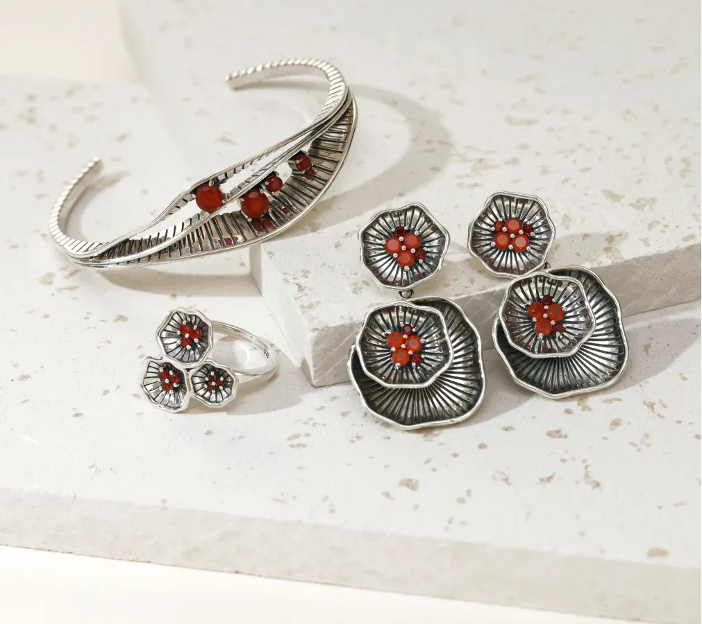 Derewala Industries Ltd. - Crafts, Gifts & Toys products | India
