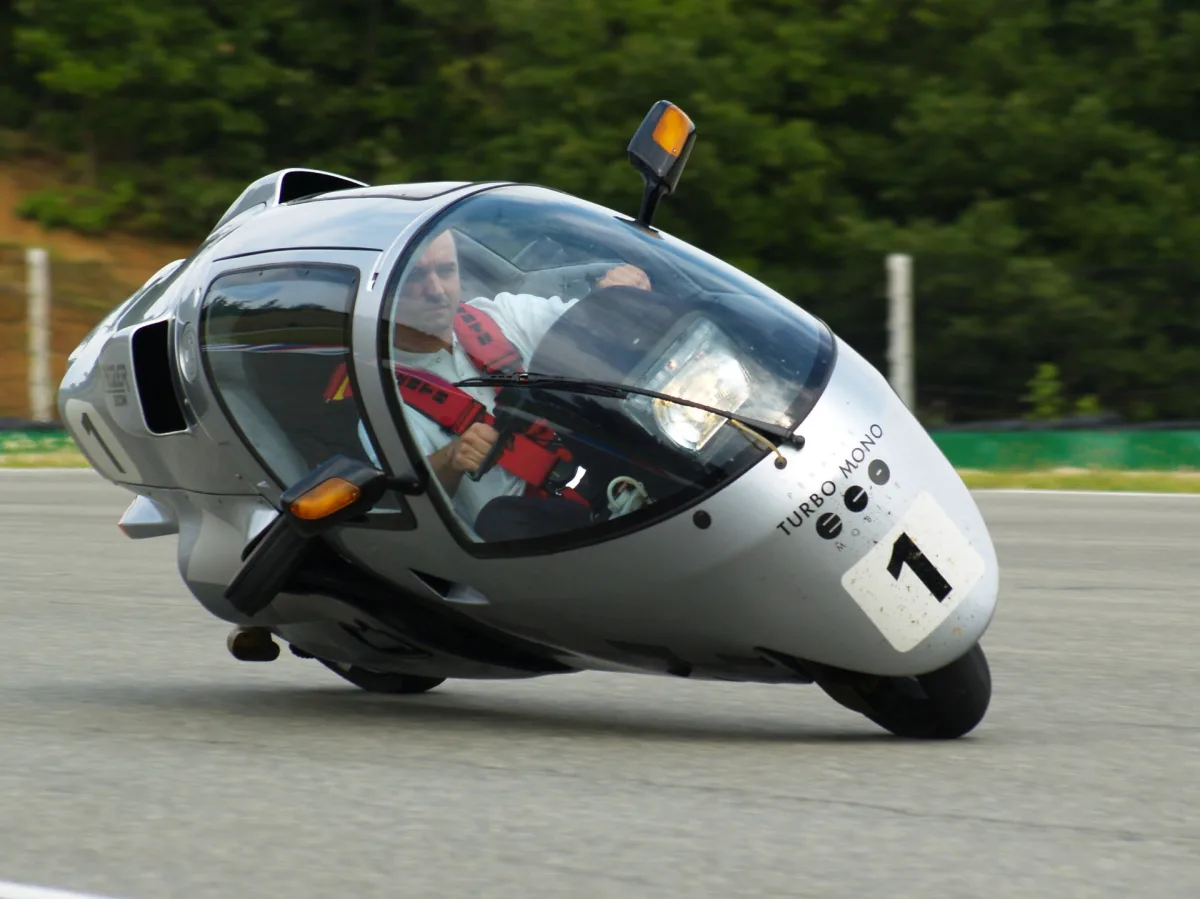 PERAVES CZ, a.s. - Automobiles & Transportation products | Czechia