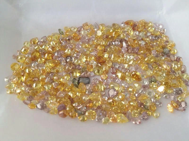 Indian Color Diamond - Arts & Crafts products | India