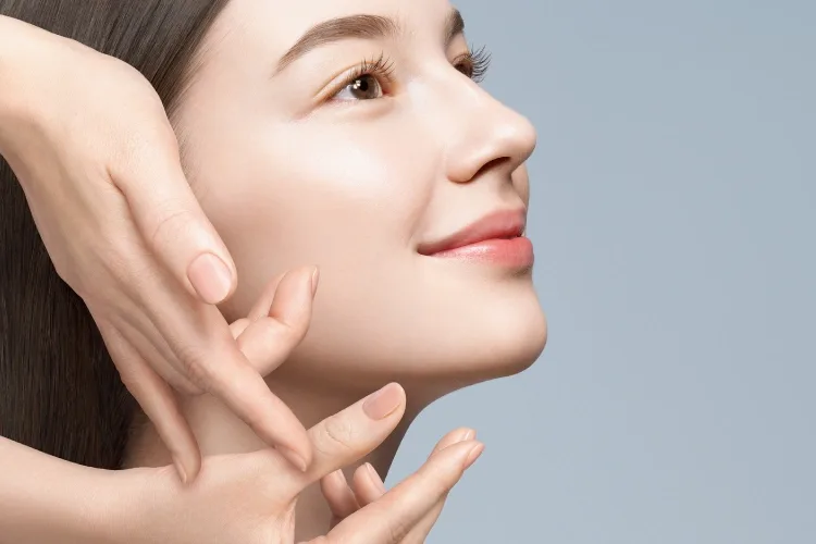 POLA Inc.
Skincare, Makeup, Esthetic Services