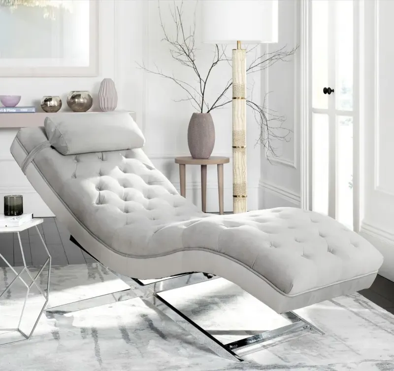Safavieh
Designer Home Furnishings, Furniture, Rugs