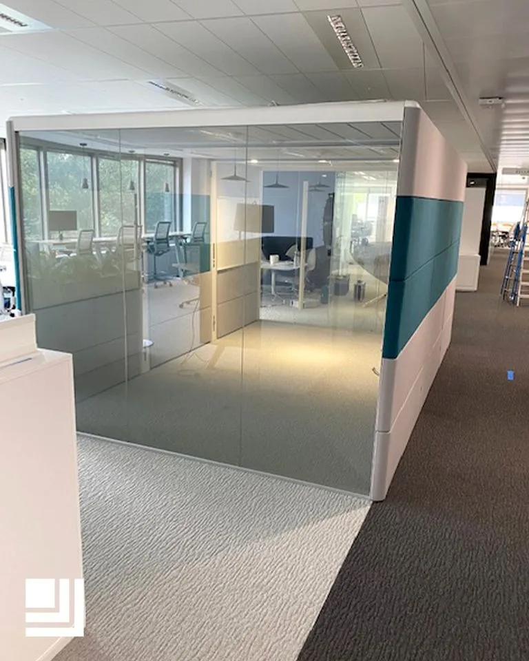 Priviglaze Smart Glass