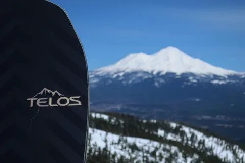 Telos Snowboards
