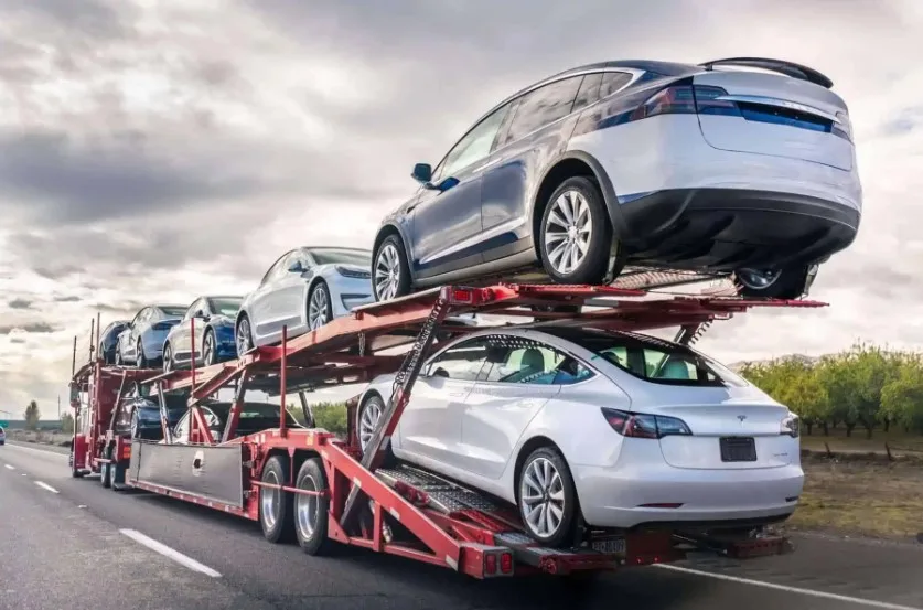 Unlimited Auto Trans LLC