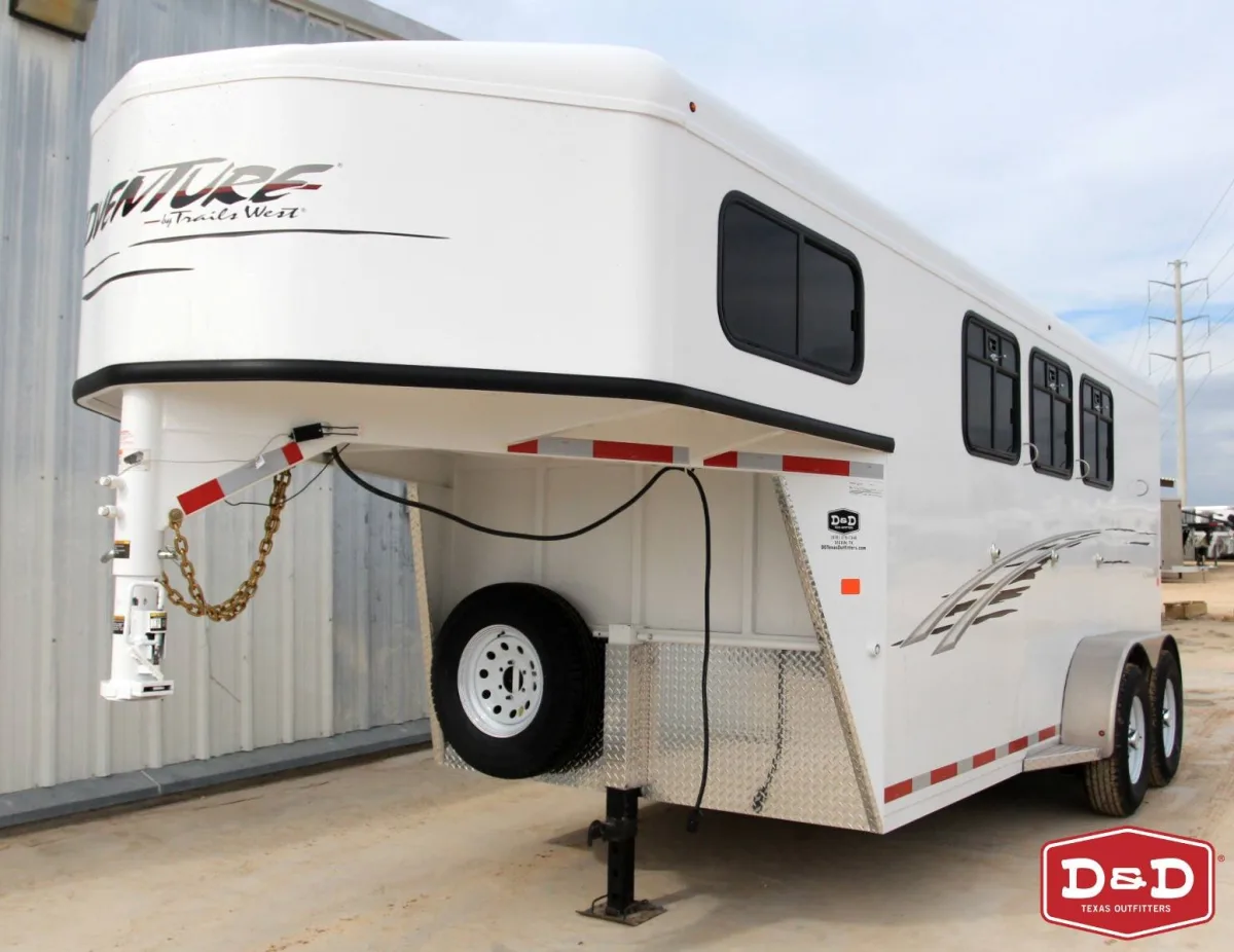 D&D Trailers
Horse Trailers, Livestock Trailers, Trailer Service Commercial Vehicles & Fleet Equipment — D&D Trailers