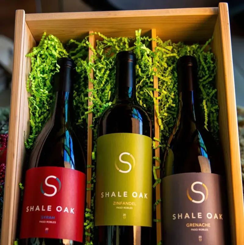 Shale Oak Winery
Award Winning Wines, Wine Club